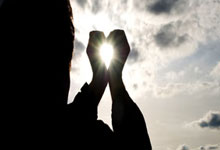 PG游戏官网：步步为营，一寸欢喜——专访中国足协副主席孙雯2025-03-13.